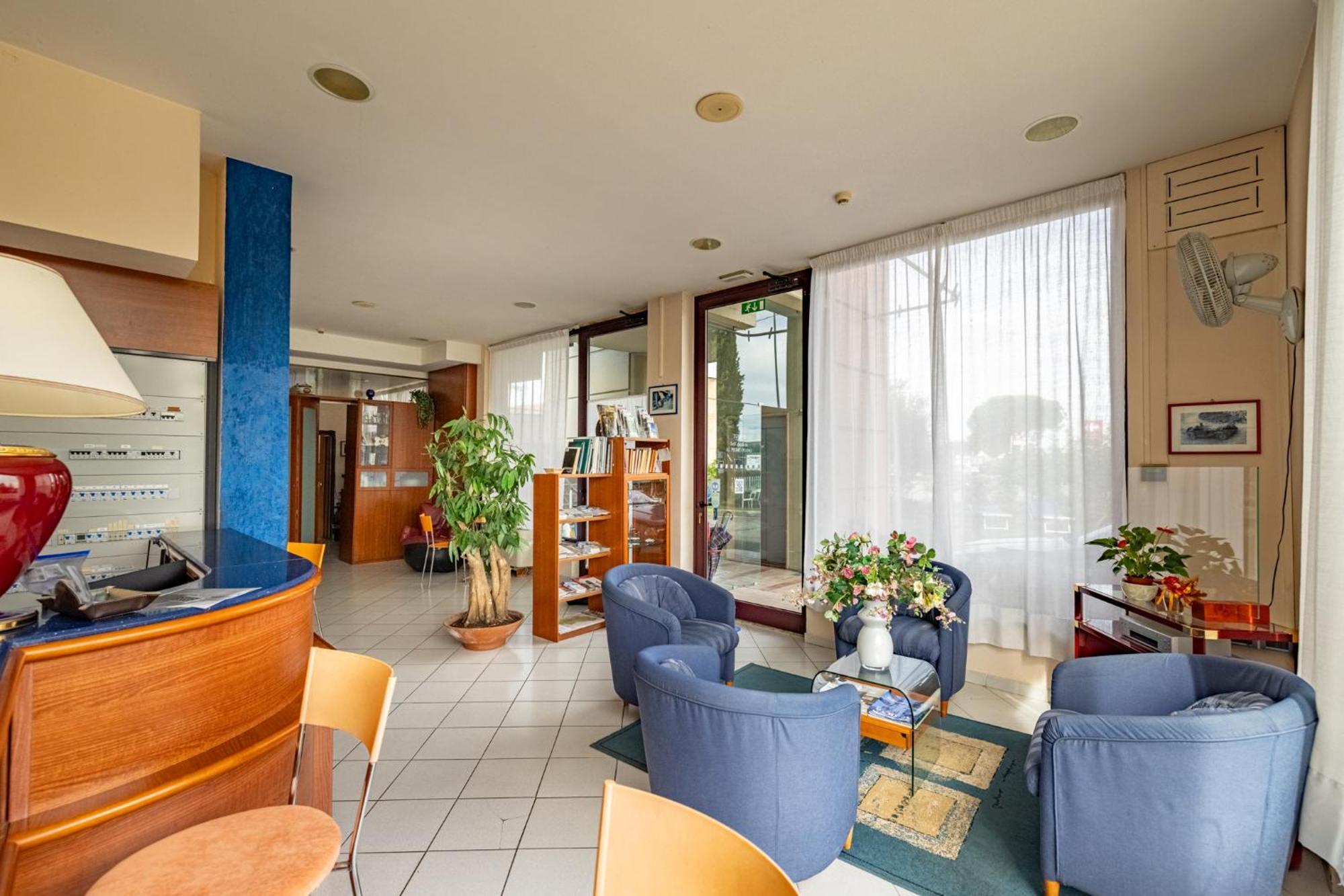 1000 Miglia Hotel Monteroni d'Arbia Exterior photo
