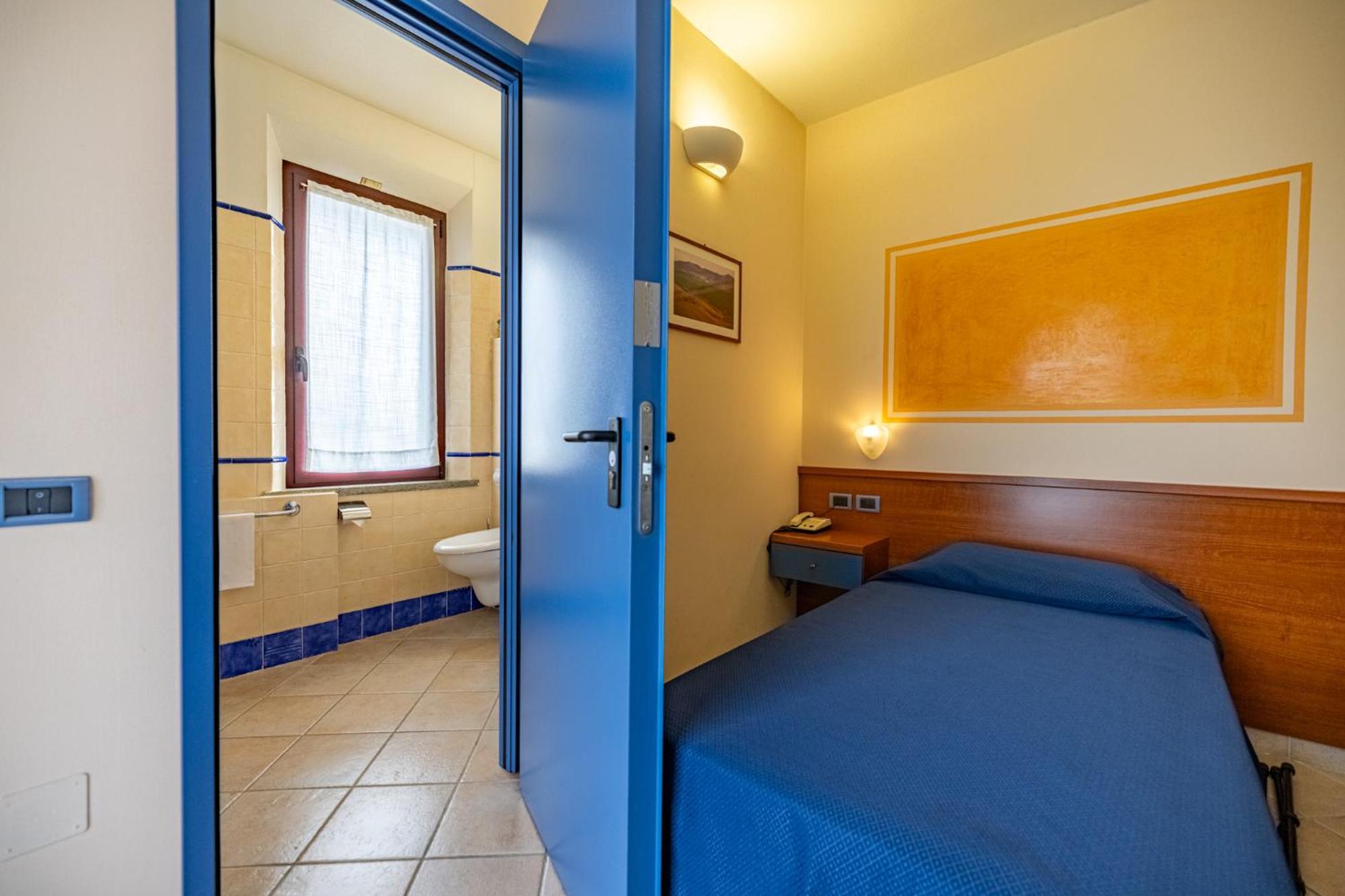 1000 Miglia Hotel Monteroni d'Arbia Exterior photo