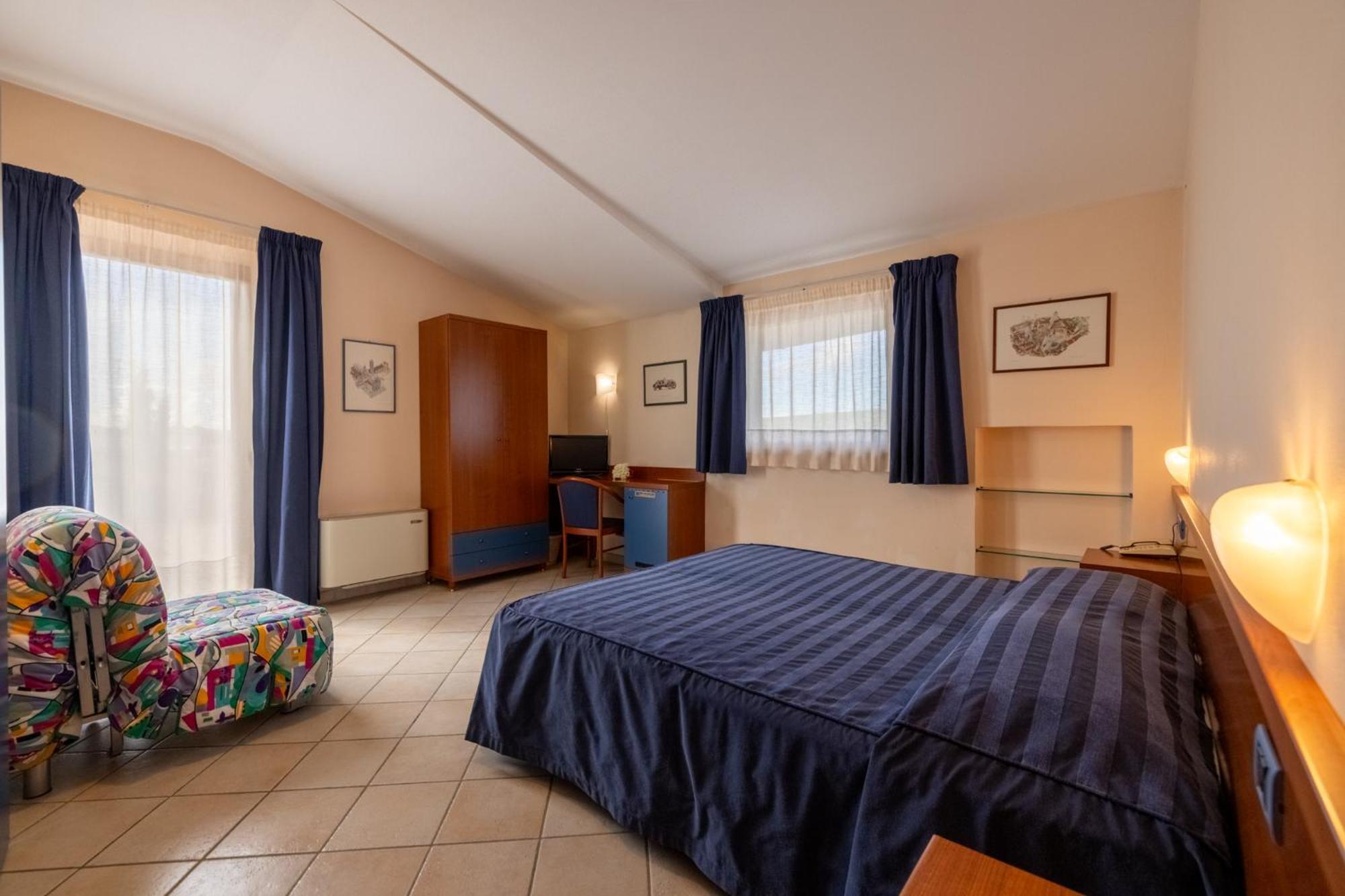1000 Miglia Hotel Monteroni d'Arbia Exterior photo
